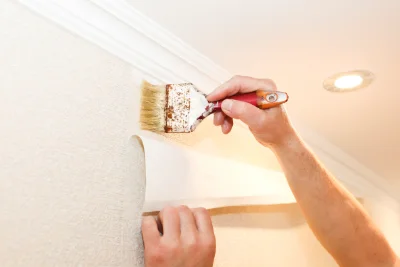 Pose de papier peint à Bignoux — revêtements muraux et toiles de verre